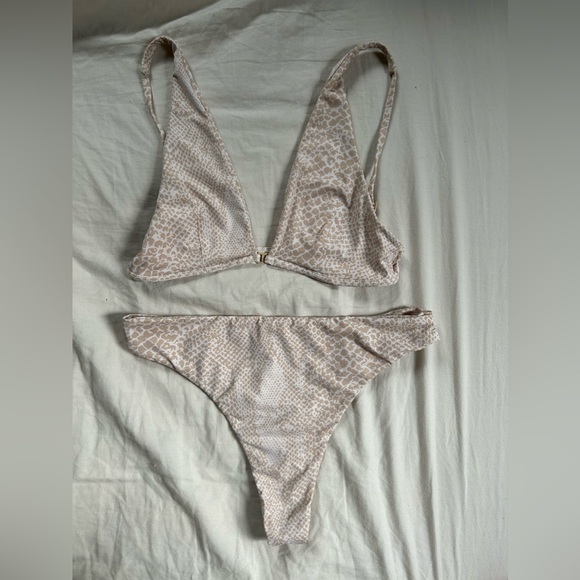 ACACIA LIGHT SNAKE SET - Picture 1 of 3